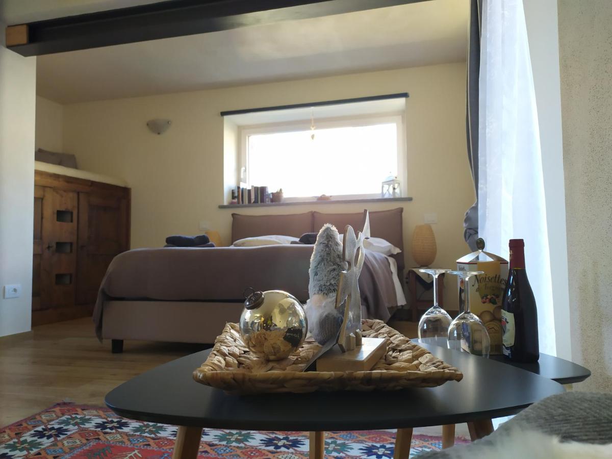 Maison Soleil - Chiara Suite Aoste Extérieur photo